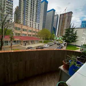 Pirosmani Apartament Батуми