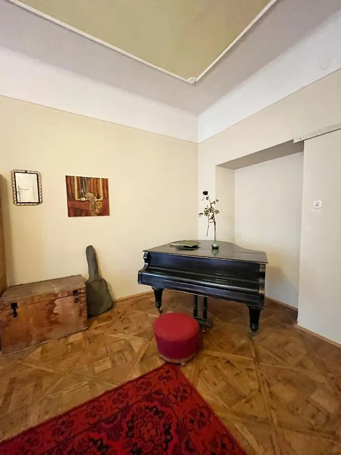 Old Town Rooms Wielopole Kraków Apartament